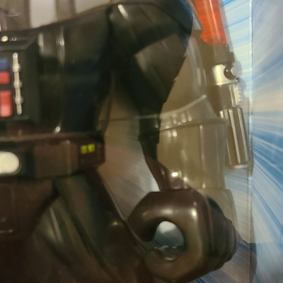 Star Wars Galactic Heroes Mega Mighties Darth Vader 10-Inch Action Figure Hasbro - Picture 7 of 13